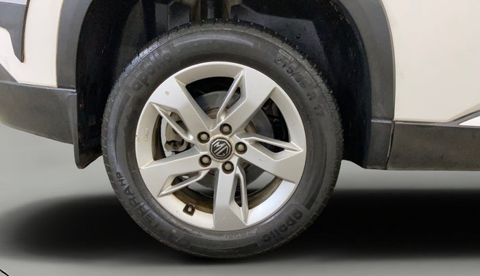 2022 MG HECTOR SHINE 1.5 PETROL TURBO CVT, Petrol, Automatic, 36,025 km, Right Rear Wheel