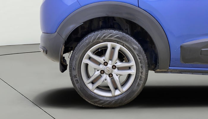 2019 Renault TRIBER RXZ, Petrol, Manual, 56,778 km, Right Rear Wheel