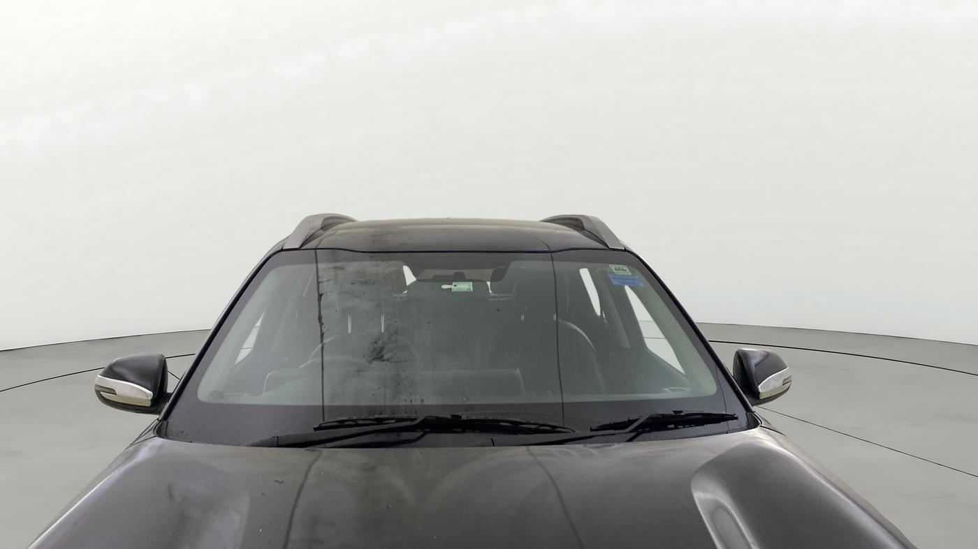 2023 KIA SONET HTK PLUS 1.2, Petrol, Manual, 70 km, Front Windshield