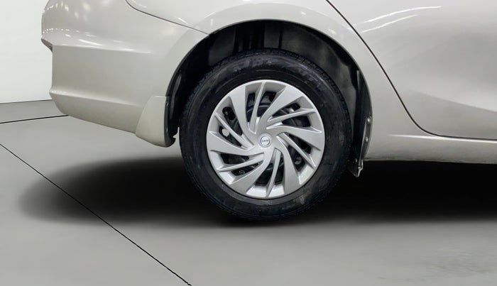 2015 Maruti Ciaz VXI+, Petrol, Manual, 59,542 km, Right Rear Wheel