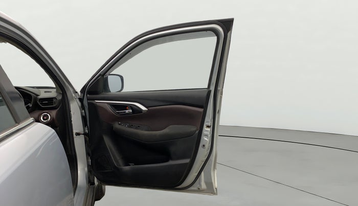 2024 Maruti Grand Vitara DELTA SMART HYBRID, Petrol, Manual, 34,226 km, RHS Front Door