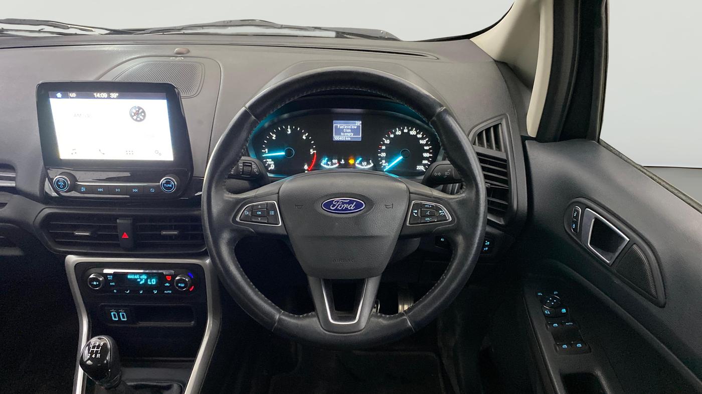 2017 Ford Ecosport TITANIUM 1.5L DIESEL, Diesel, Manual, 1,00,638 km, Steering Wheel Close Up