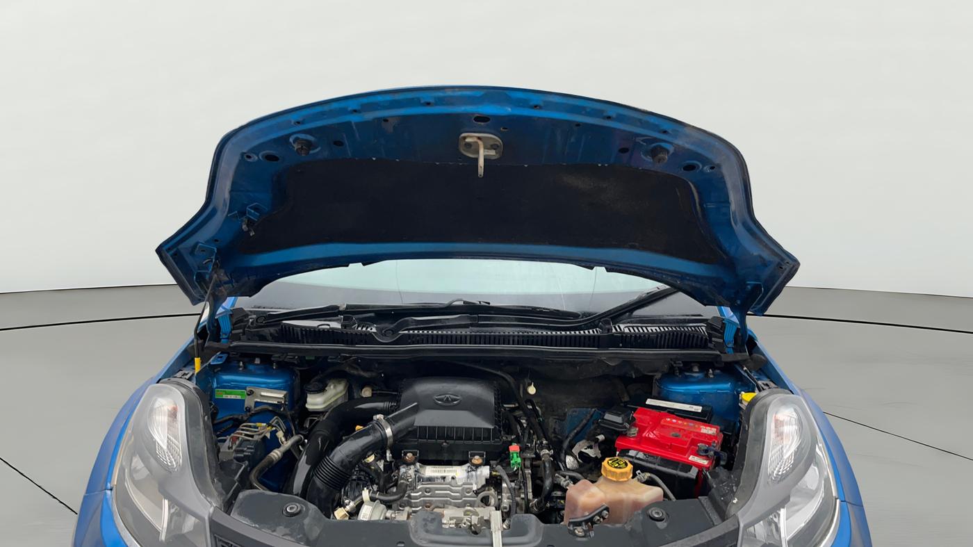 2019 Tata NEXON XM PETROL, Petrol, Manual, 47,940 km, Open Bonet