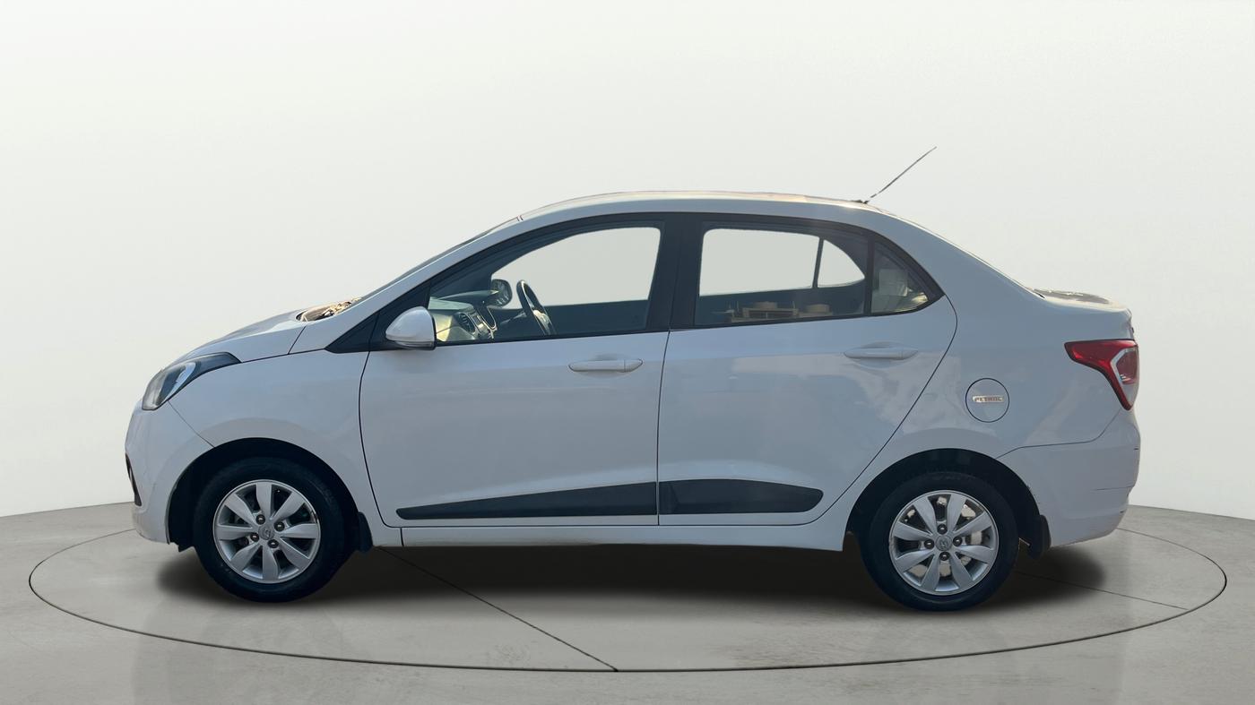 2015 Hyundai Xcent S (O) 1.2, Petrol, Manual, 27,993 km, Left Side