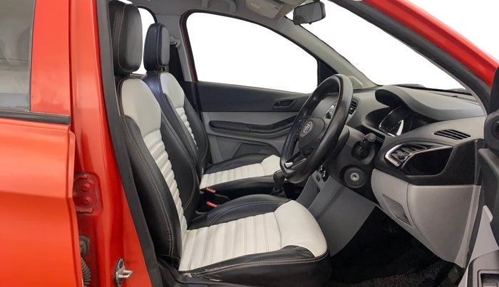 2021 Tata Tiago XT PETROL, CNG, Manual, 57,456 km, Right Side Front Door Cabin