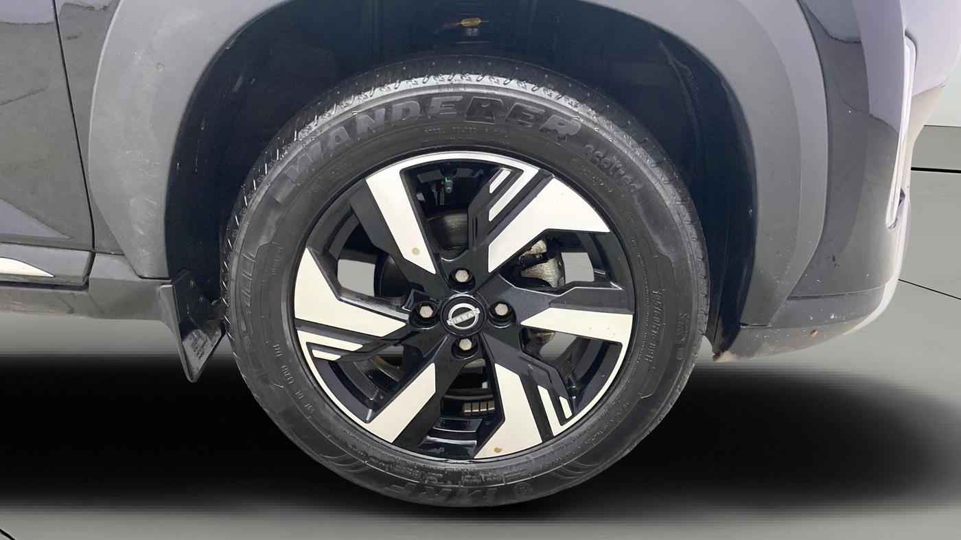 2025 Nissan MAGNITE Tekna Plus HRAO 1.0 Turbo Petrol CVT, Petrol, Automatic, 17,940 km, Right Front Wheel
