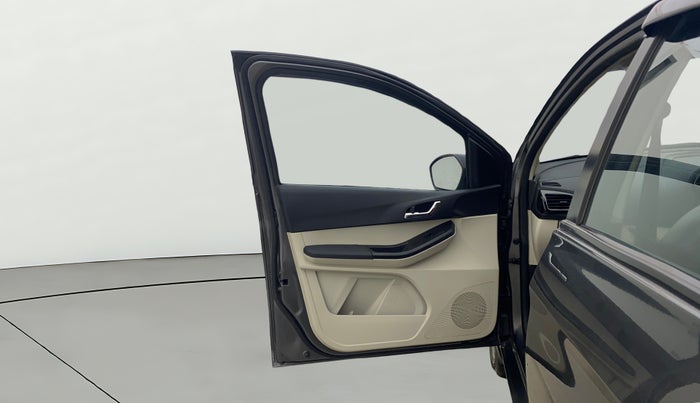 2022 Tata Tiago XZ PLUS PETROL, Petrol, Manual, 33,211 km, LHS Front Door