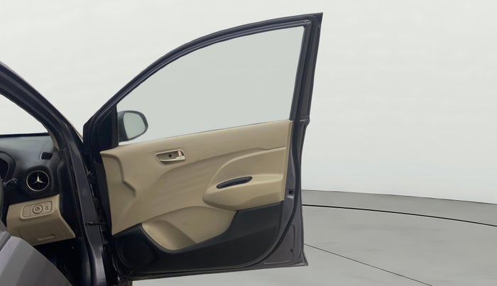 2018 Hyundai NEW SANTRO ASTA MT, Petrol, Manual, 1,29,553 km, RHS Front Door