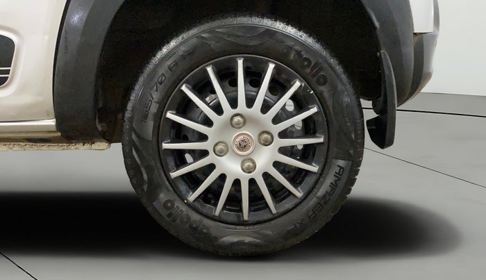 2022 Renault Kwid RXT 1.0, Petrol, Manual, 29,737 km, Left Rear Wheel