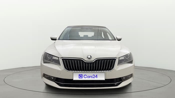 2019 Skoda Superb STYLE 1.8 TSI AT, Petrol, Automatic, 90,896 km, Front