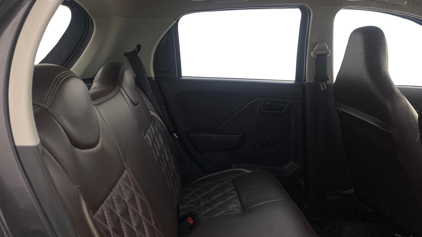 2023 Maruti Alto K10 VXI, Petrol, Manual, 26,165 km, Right Side Rear Door Cabin