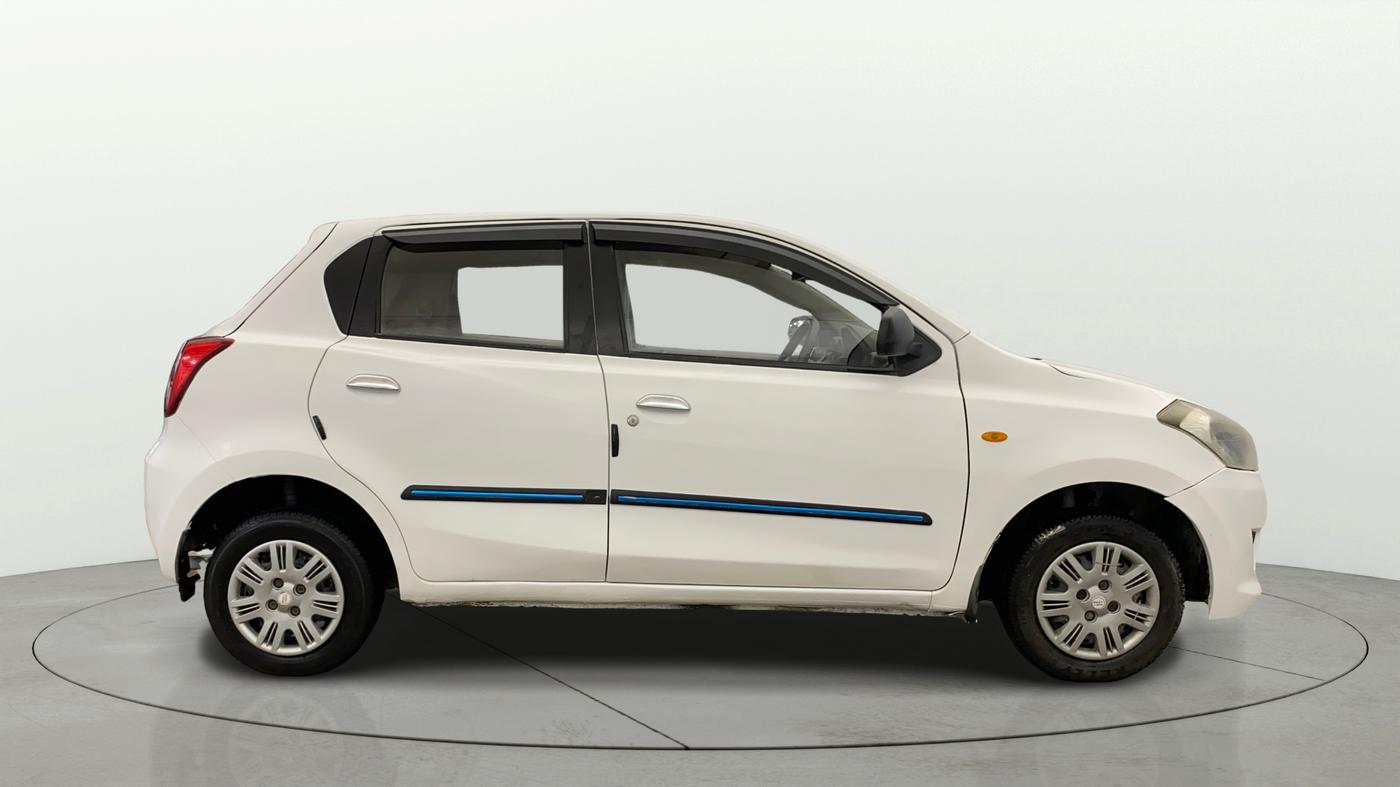 2014 Datsun Go T, Petrol, Manual, 36,676 km, Right Side View