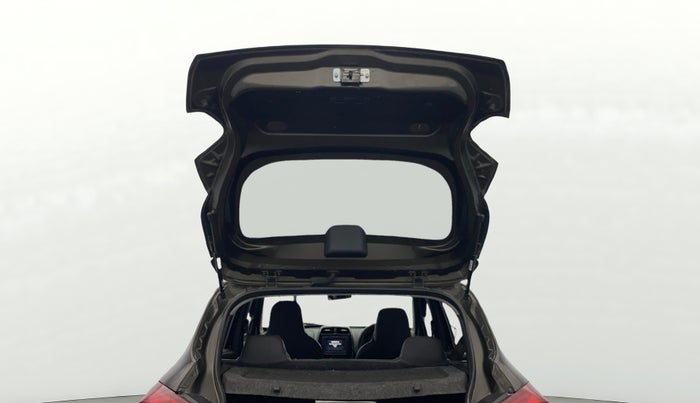 2019 Renault Kwid RXT 1.0 (O), Petrol, Manual, 46,902 km, Boot Door Open