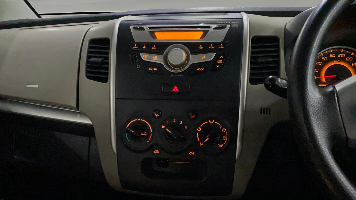 2013 Maruti Wagon R 1.0 VXI, Petrol, Manual, 87,989 km, Air Conditioner