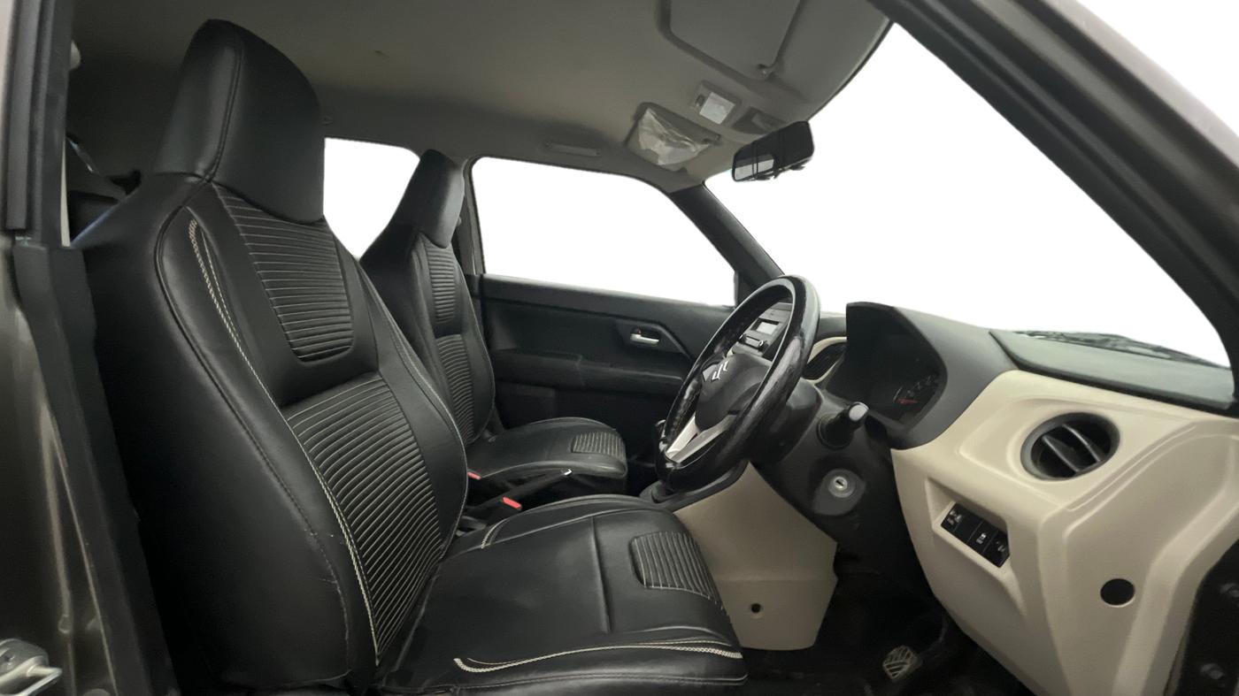 2024 Maruti New Wagon-R VXI CNG 1.0, CNG, Manual, 45,111 km, Right Side Front Door Cabin