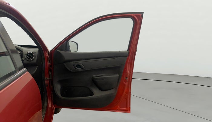 2019 Renault Kwid RXL, Petrol, Manual, 47,505 km, RHS Front Door