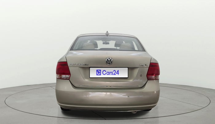 2013 Volkswagen Vento HIGHLINE 1.6 MPI, Petrol, Manual, 38,977 km, Back/Rear