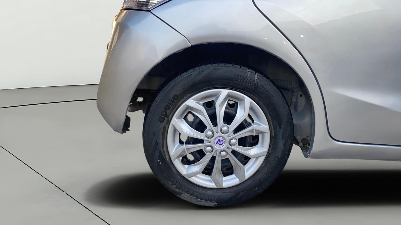 2014 Honda Brio S MT, Petrol, Manual, 67,544 km, Right Rear Wheel