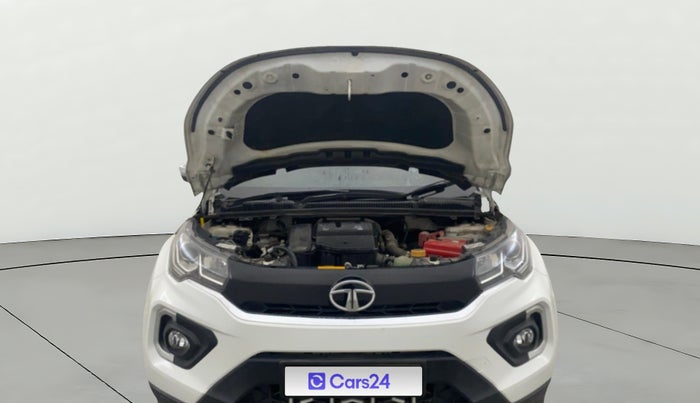 2022 Tata NEXON XZA PLUS (O) DIESEL, Diesel, Automatic, 72,933 km, Open Bonet