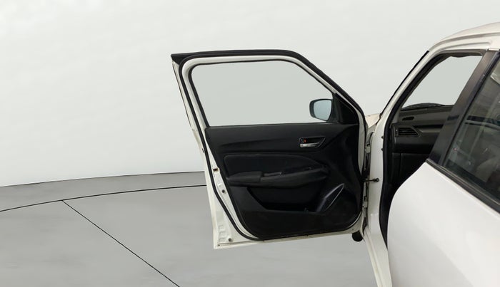 2020 Maruti Swift VXI, Petrol, Manual, 1,18,250 km, LHS Front Door