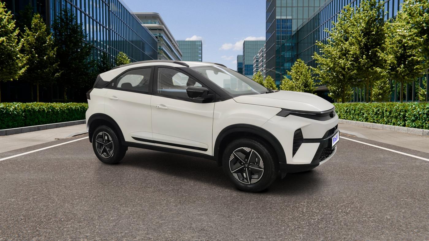 2024 Tata NEXON CREATIVE+ DCA 1.2 PETROL, Petrol, Automatic, 4,498 km, SRP