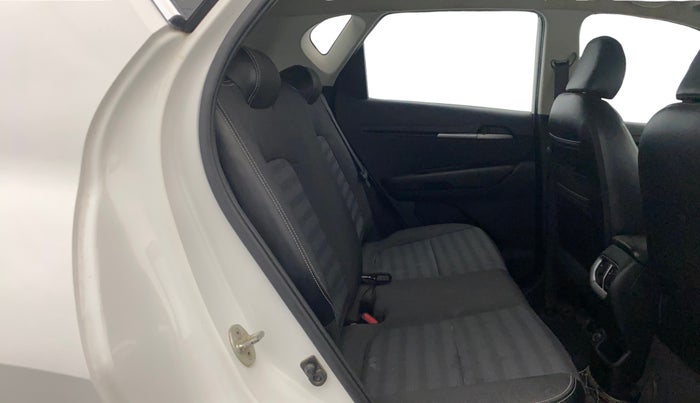 2022 KIA SONET HTK PLUS 1.2, Petrol, Manual, 61,671 km, Right Side Rear Door Cabin