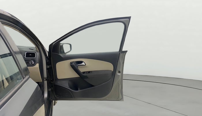 2014 Volkswagen Polo HIGHLINE1.2L, Petrol, Manual, 57,846 km, RHS Front Door