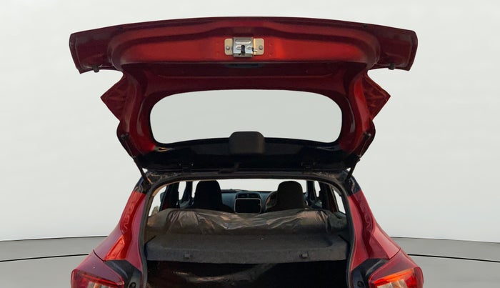 2025 Renault Kwid CLIMBER 1.0 AMT Dual Tone , Petrol, Automatic, 7,516 km, Boot Door Open