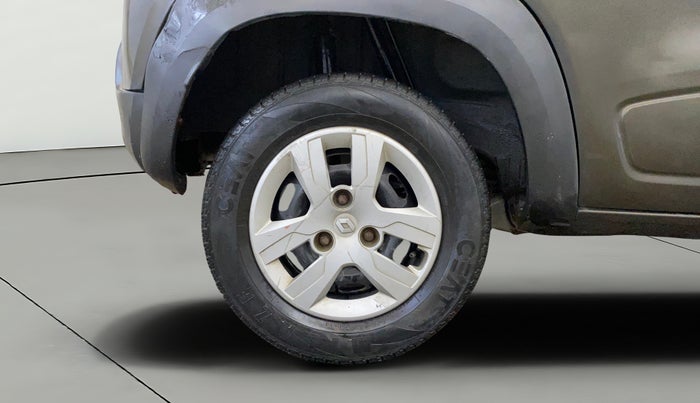 2018 Renault Kwid RXL, Petrol, Manual, 45,635 km, Right Rear Wheel