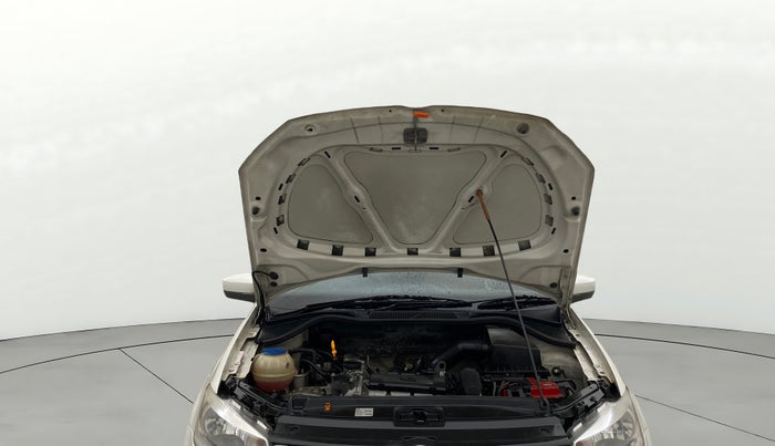 2012 Volkswagen Polo COMFORTLINE 1.2L PETROL, Petrol, Manual, 96,881 km, Open Bonet