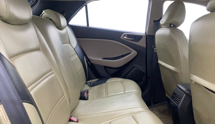 2015 Hyundai Elite i20 ASTA 1.2, Petrol, Manual, 34,598 km, Right Side Rear Door Cabin