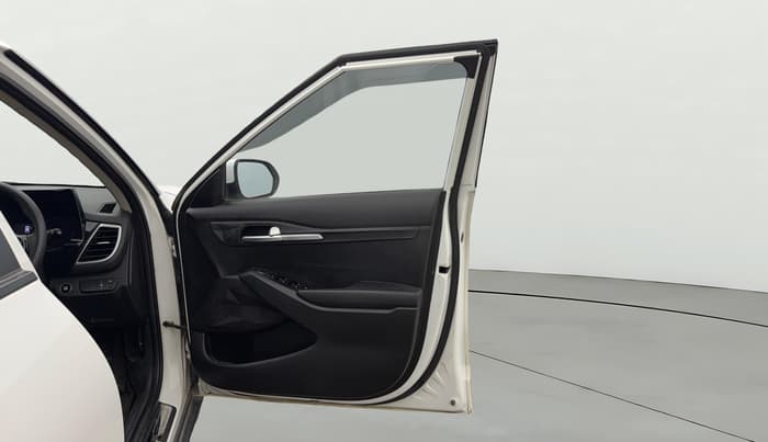 2021 KIA SELTOS HTK PLUS 1.5 DIESEL, Diesel, Manual, 1,07,115 km, RHS Front Door