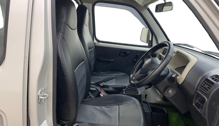 2022 Maruti Eeco 7 STR STD 1.2, Petrol, Manual, 41,911 km, Right Side Front Door Cabin