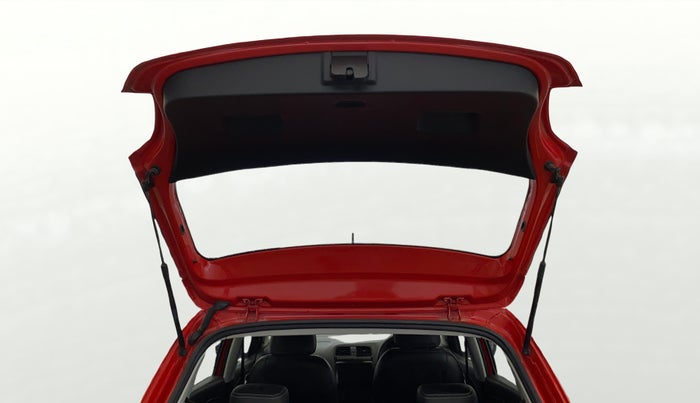 2020 Volkswagen Polo TRENDLINE 1.0L, Petrol, Manual, 33,634 km, Boot Door Open