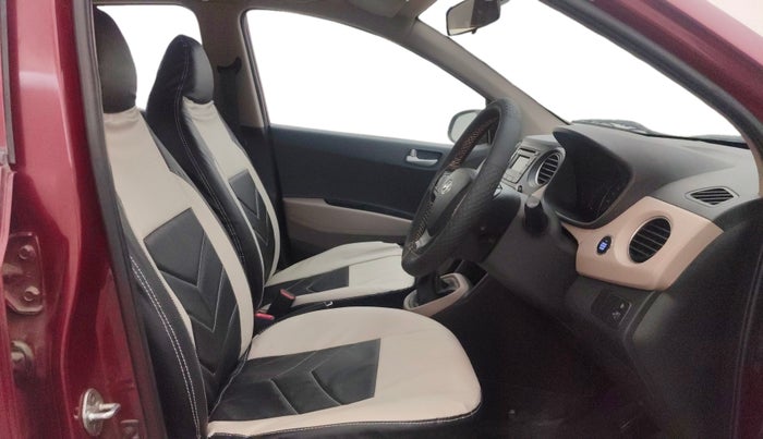 2015 Hyundai Grand i10 ASTA 1.2 KAPPA VTVT, Petrol, Manual, 1,24,952 km, Right Side Front Door Cabin