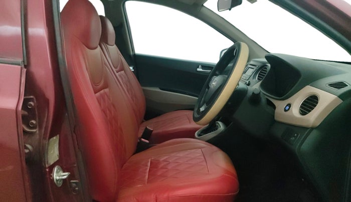 2015 Hyundai Grand i10 ASTA AT 1.2 KAPPA VTVT, Petrol, Automatic, 1,45,877 km, Right Side Front Door Cabin