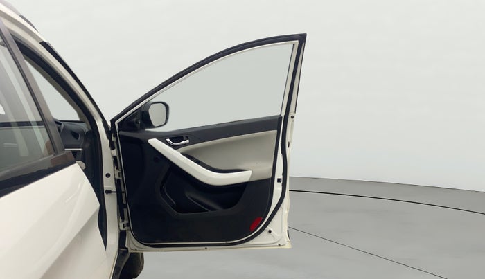 2024 Tata NEXON CREATIVE+ DCA 1.2 PETROL, Petrol, Automatic, 30,907 km, RHS Front Door