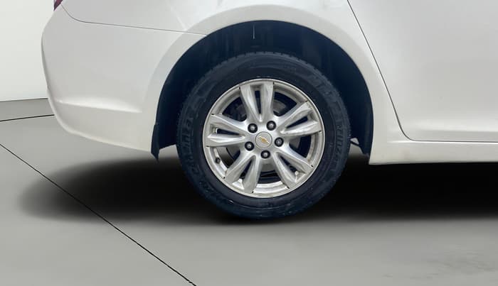 2015 Chevrolet Cruze LTZ, Diesel, Manual, 75,611 km, Right Rear Wheel