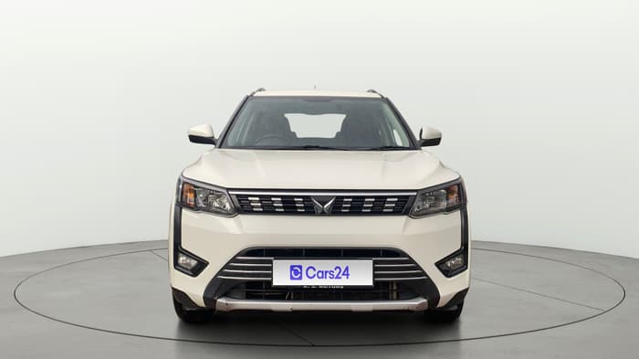 2022 Mahindra XUV300 W6 1.5 Diesel, Diesel, Manual, 1,03,041 km, Front