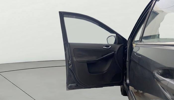 2016 Tata Zest XT 90PS DIESEL, Diesel, Manual, 73,552 km, LHS Front Door