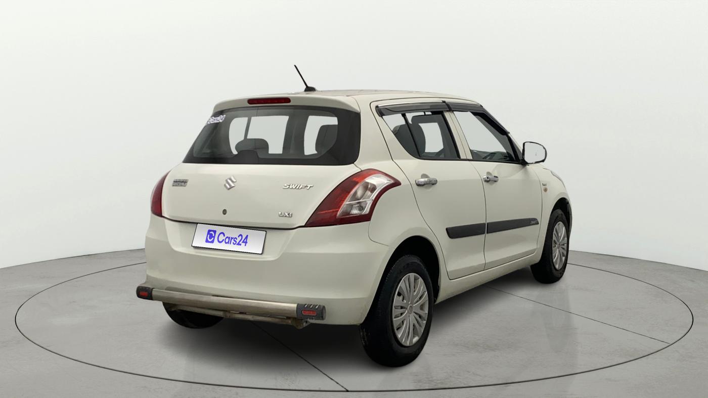 2016 Maruti Swift LXI, Petrol, Manual, 79,542 km, Right Back Diagonal