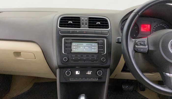 2014 Volkswagen Vento HIGHLINE PETROL AT, Petrol, Automatic, 92,803 km, Air Conditioner
