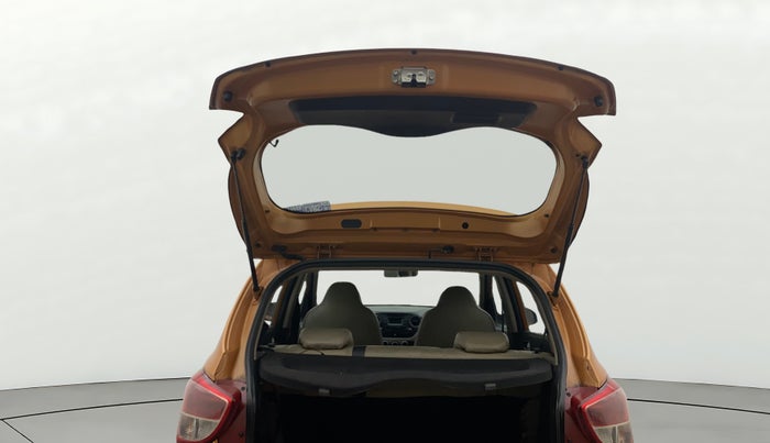 2015 Hyundai Grand i10 ASTA 1.2 KAPPA VTVT, Petrol, Manual, 80,994 km, Boot Door Open