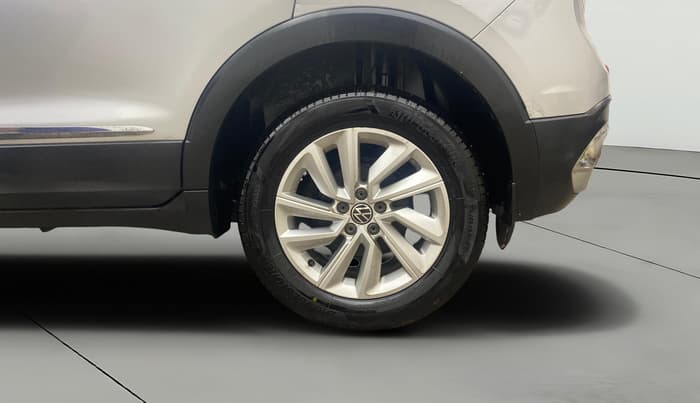2021 Volkswagen TAIGUN GT 1.5 TSI MT, Petrol, Manual, 75,146 km, Left Rear Wheel