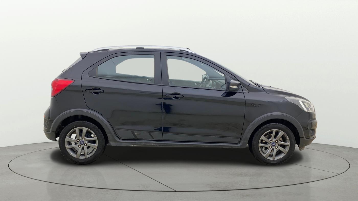 2018 Ford FREESTYLE TITANIUM 1.5 DIESEL, Diesel, Manual, 80,433 km, Right Side View