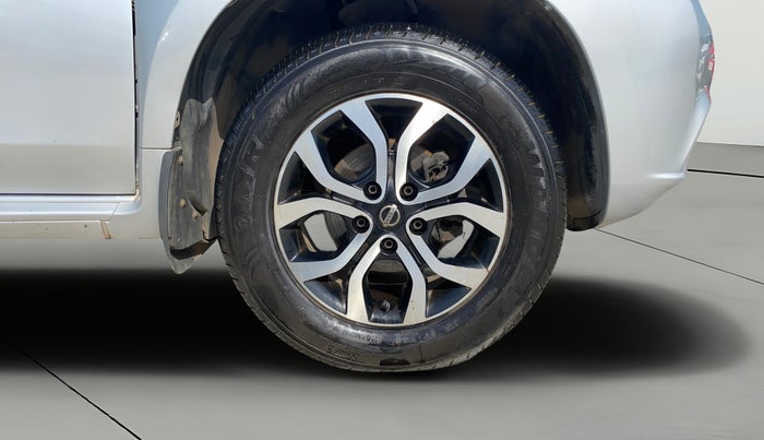 2014 Nissan Terrano XV D THP 110 PS, Diesel, Manual, 65,489 km, Right Front Wheel