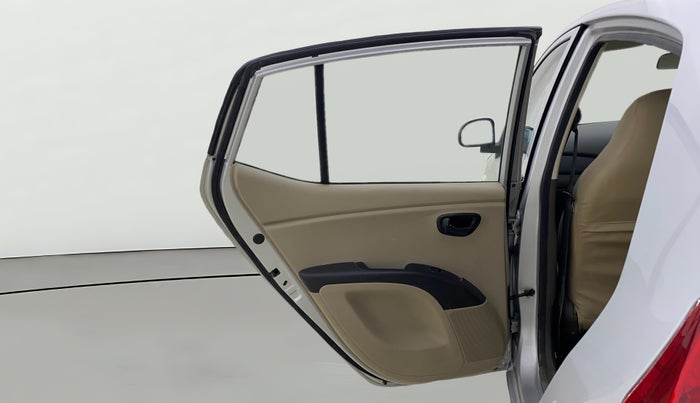 2016 Hyundai i10 MAGNA 1.1, CNG, Manual, 93,408 km, LHS Rear Door