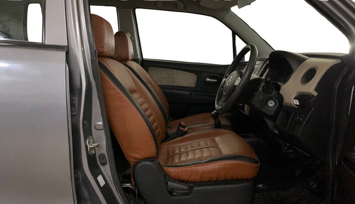 2018 Maruti Wagon R 1.0 VXI, Petrol, Manual, 41,098 km, Right Side Front Door Cabin