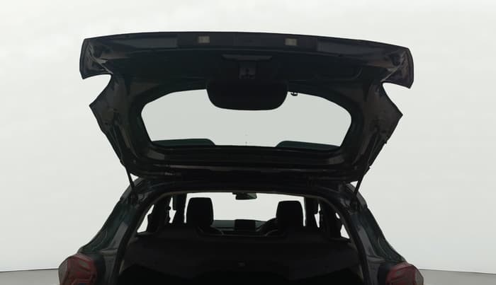 2022 Tata PUNCH ADVENTURE MT, Petrol, Manual, 31,646 km, Boot Door Open