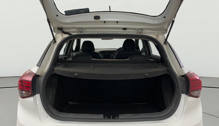 2018 Hyundai Elite i20 ASTA 1.2, Petrol, Manual, 62,253 km, Boot Open Zoomed View